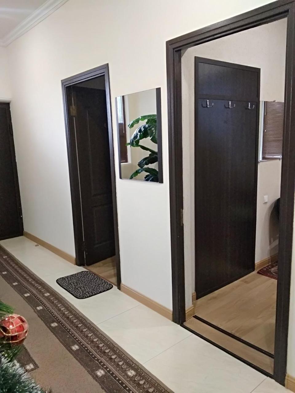 Affittacamere Komitas Avenue 3*